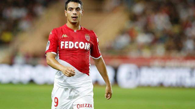  尼姆锋线双核发威，法甲保级队客场掀翻强敌  